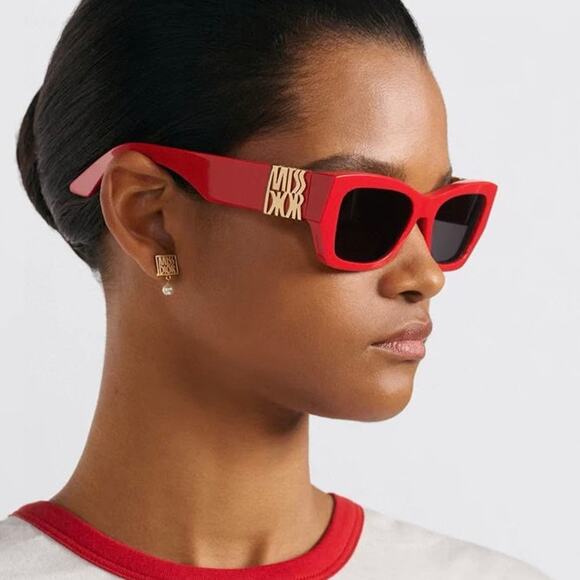 New, CHRISTIAN DIOR Sunglasses MissDior S1I 35A0 Authentic - Picture 1 of 12